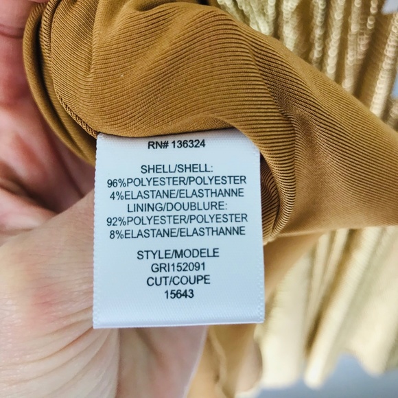 Halston Heritage Women's Sleeveless Gold Cocktail - Picture 7 of 8